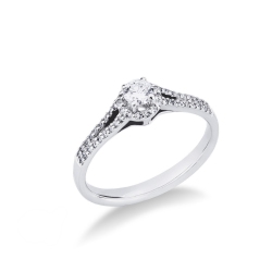 Anillo solitario con diamante central de 0,20 quilates y doble aro engastado con diamantes