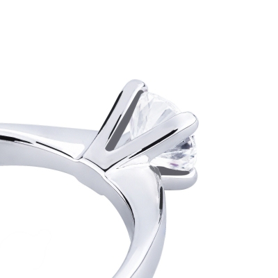 Anillo Solitario Oro Blanco 18k con Diamante Brillante