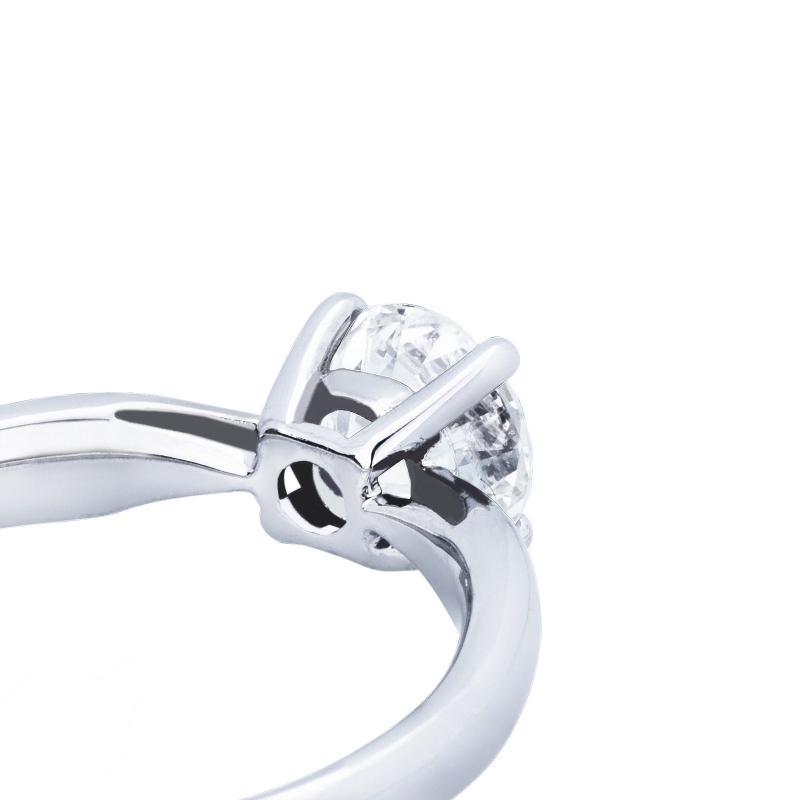 Anillo solitario clásico con diamante 1ct  Anillo solitario clásico con diamante 1ct
