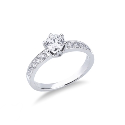 Anillo solitario en oro blanco de 18 quilates con diamante central 0,70 ct