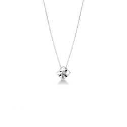 Colgante brillante solitario de 4 garras con diamante  0,04 quilates