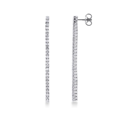 Pendientes riviere largos en oro blanco 18 kilates y diamantes