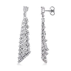 Pendientes colgantes de tejido con diamantes en oro blanco de 18 quilates