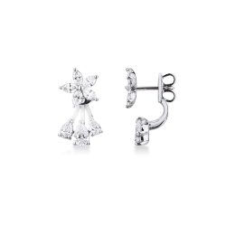 Pendientes en oro blanco de 18 quilates en forma de flor