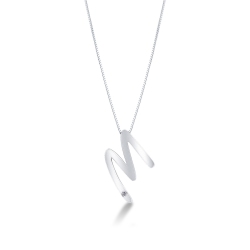 Collar oro blanco 18k letra M diamante