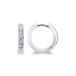 Pendientes de aro de diamantes y oro blanco de 18 kilates