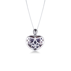 Collar con colgante corazón en oro blanco 18k y zafiros azules  2