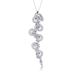 Collar con colgante en oro blanco 18k con diamante