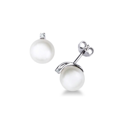 Pendientes en oro blanco de 18 quilates con perlas y diamantes