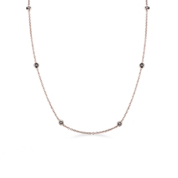 Gargantilla en oro rosa 18k con diamantes negros