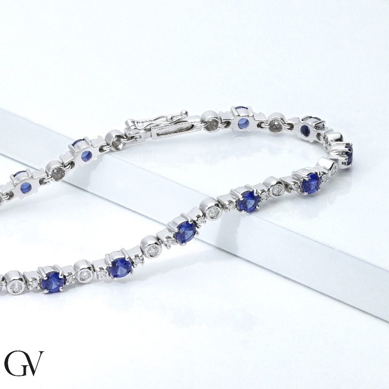 Pulsera oro blanco 18k con zafiros y diamantes Pulsera oro blanco 18k con zafiros y diamantes