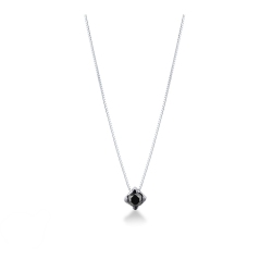 Collar en oro blanco de 18 quilates con diamante negro de 0,45 ct
