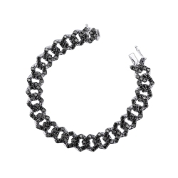Pulsera cubana de oro blanco 18k con diamantes negros. Puntas brunidas.