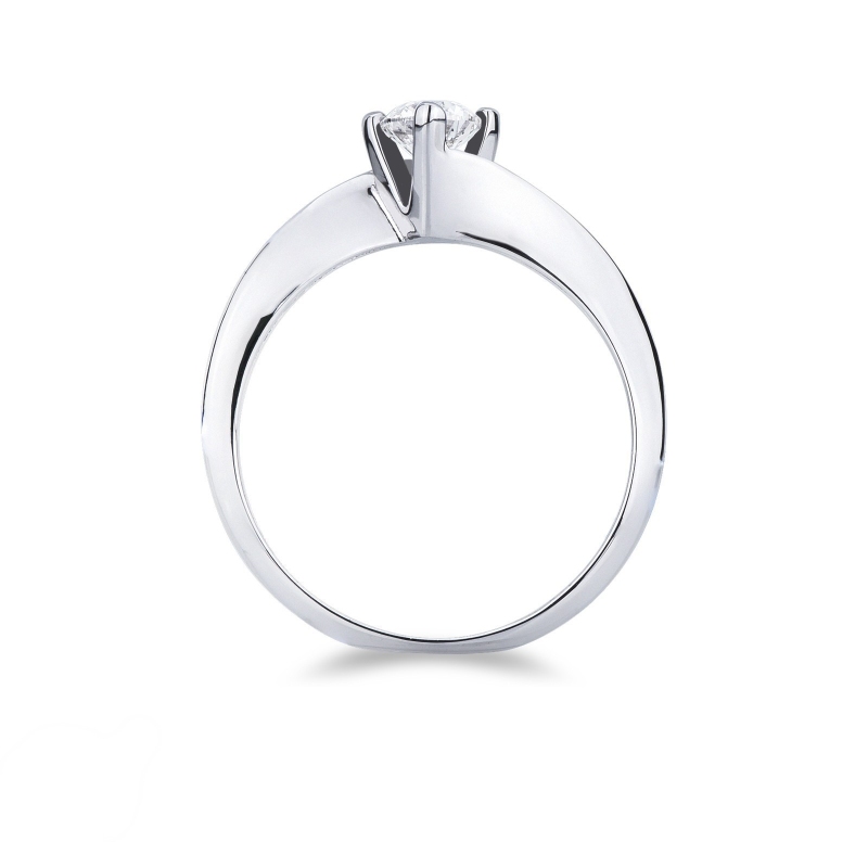 Solitario Valentino en oro blanco 18 quilates con un diamante 0,40 ct Solitario Valentino en oro blanco 18 quilates con un diamante 0,40 ct