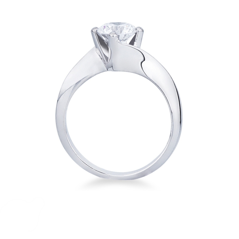 Solitario en oro blanco de 18 kilates con diamante de 1.00 ct Solitario en oro blanco de 18 kilates con diamante de 1.00 ct