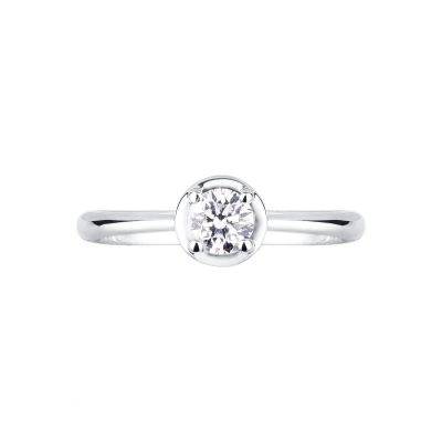 Anillo solitario oro blanco 18k corazón diamante 0.30ct corte brillante
