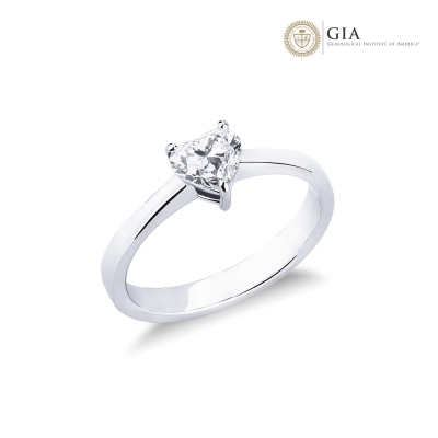 Anillo diamante corte corazón 0,70 ct GIA en oro blanco 750