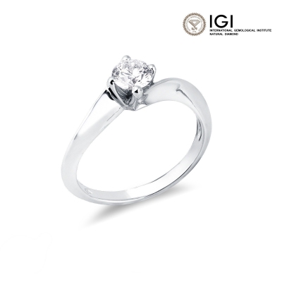 Anillo solitario oro blanco 18k con diamante certificado IGI 0,49 CT 