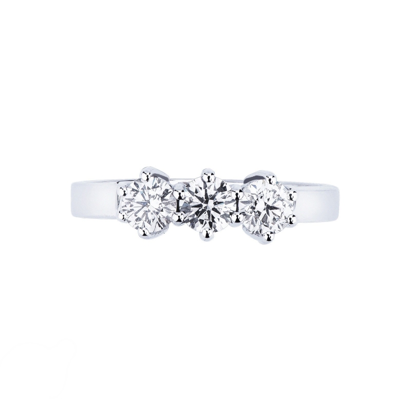 Anillo trilogy en oro blanco 18k con diamantes 0.80 ct