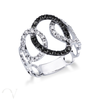Anillo tipo groumette en oro blanco 18k con diamantes negros y blancos