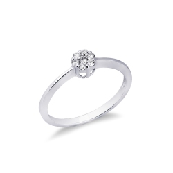 Anillo flor en oro blanco de 18k con diamantes