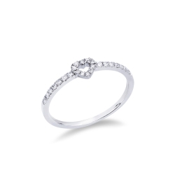 Anillo corazón de oro blanco 18 quilates con diamantes