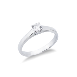Anillo solitario en oro blanco de 18k con diamante CT 0,25