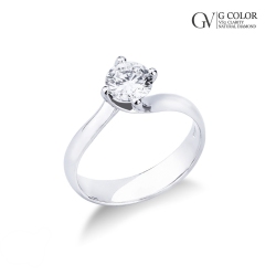 Anillo solitario en oro blanco con un diamante engastado ct. 1.00