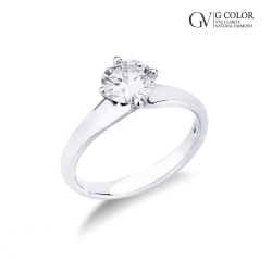 Anillo solitario de oro blanco de 18K y diamante 0.90 ct