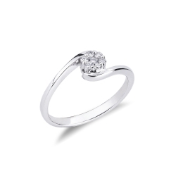 Anillo solitario illusion en oro blanco con diseno y diamantes