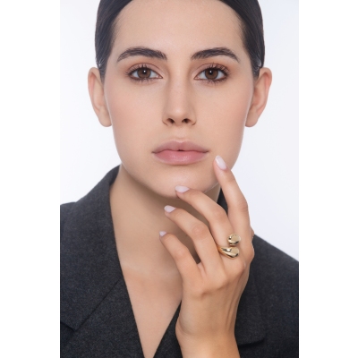 Anillo contrarié chunky en oro amarillo 18k