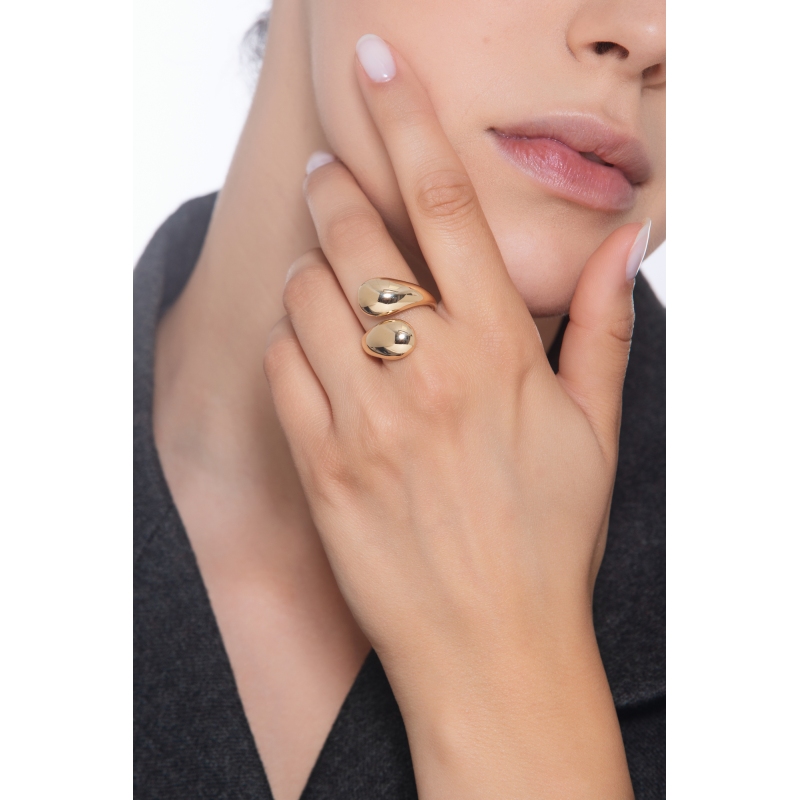 Anillo contrarié chunky en oro amarillo 18k