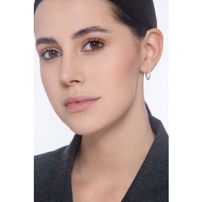 Pendientes aro en oro blanco de 18k con diamantes