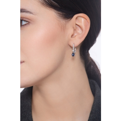 Pendientes con gancho en oro blanco 18k con zafiro azul y diamantes