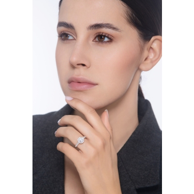 Anillo en oro blanco con diamante central natural IGI 1.00ct