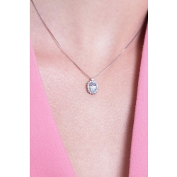 Collar colgante de oro blanco de 18 kilates con halo de diamantes y aguamarina ovalada 2