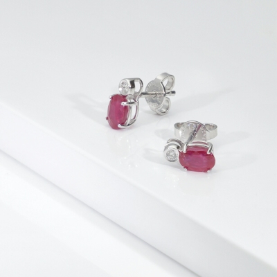 Pendientes en oro blanco 18k con rubies y diamantes