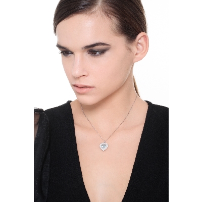Collar colgante corazón oro blanco 750 aguamarina y doble fila de diamantes 