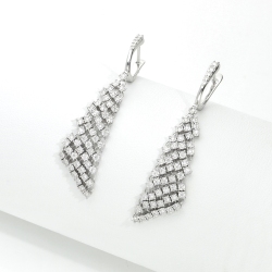 Pendientes colgantes en oro blanco 18k con diamantes 2