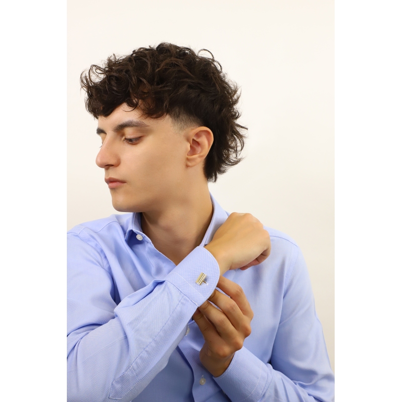 Gemelos rectangulares clásicos de oro amarillo de 18k