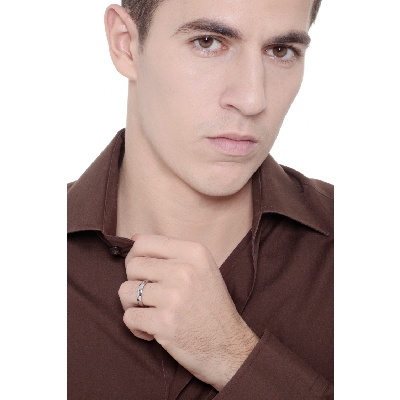 Alianza de boda  de oro blanco 18 kilates 4 mm