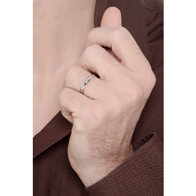 Alianza de boda clásica oro blanco 18k