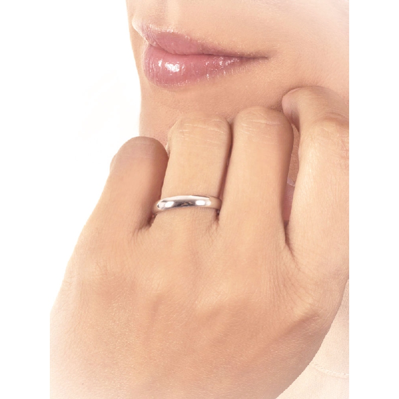 Alianza de boda clásica oro blanco 18k Alianza de boda clásica oro blanco 18k