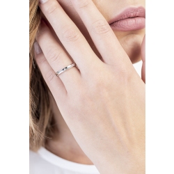 Alianza oro blanco y diamante de 0.01 quilates 2