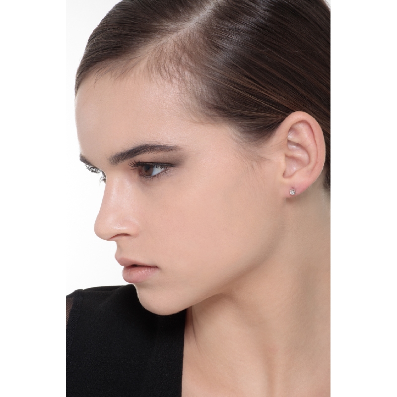 Pendientes solitario en oro blanco 18 k con diamantes 0,20ct Pendientes solitario en oro blanco 18 k con diamantes 0,20ct
