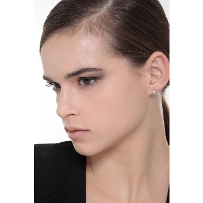 Pendientes botón solitarios de oro blanco de 18 kilates con diamantes 0,50 quilates 