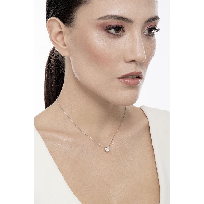 Colgante brillante solitario con engaste a bisel 0.30 quilates y oro blanco 18k