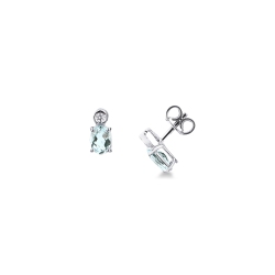 Pendientes de botón en oro blanco de 18k con aguamarinas ovaladas y diamantes