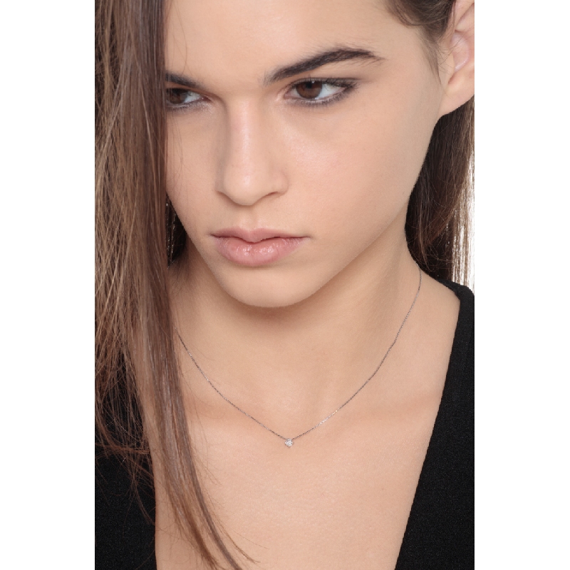 Diamante de 0.07 quilates solitario colgante de oro blanco 750 Diamante de 0.07 quilates solitario colgante de oro blanco 750