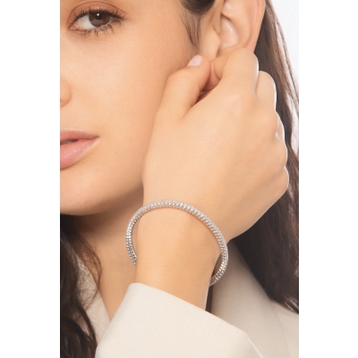 Pulsera elástica en oro blanco de 18k con diamantes